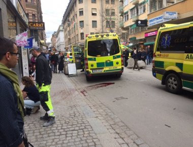 «Χτύπημα» με άρωμα τζιχαντιστών στη Στοκχόλμη - Η αναμενόμενη επίθεση και η τραγική σύμπτωση (φωτό, βίντεο)